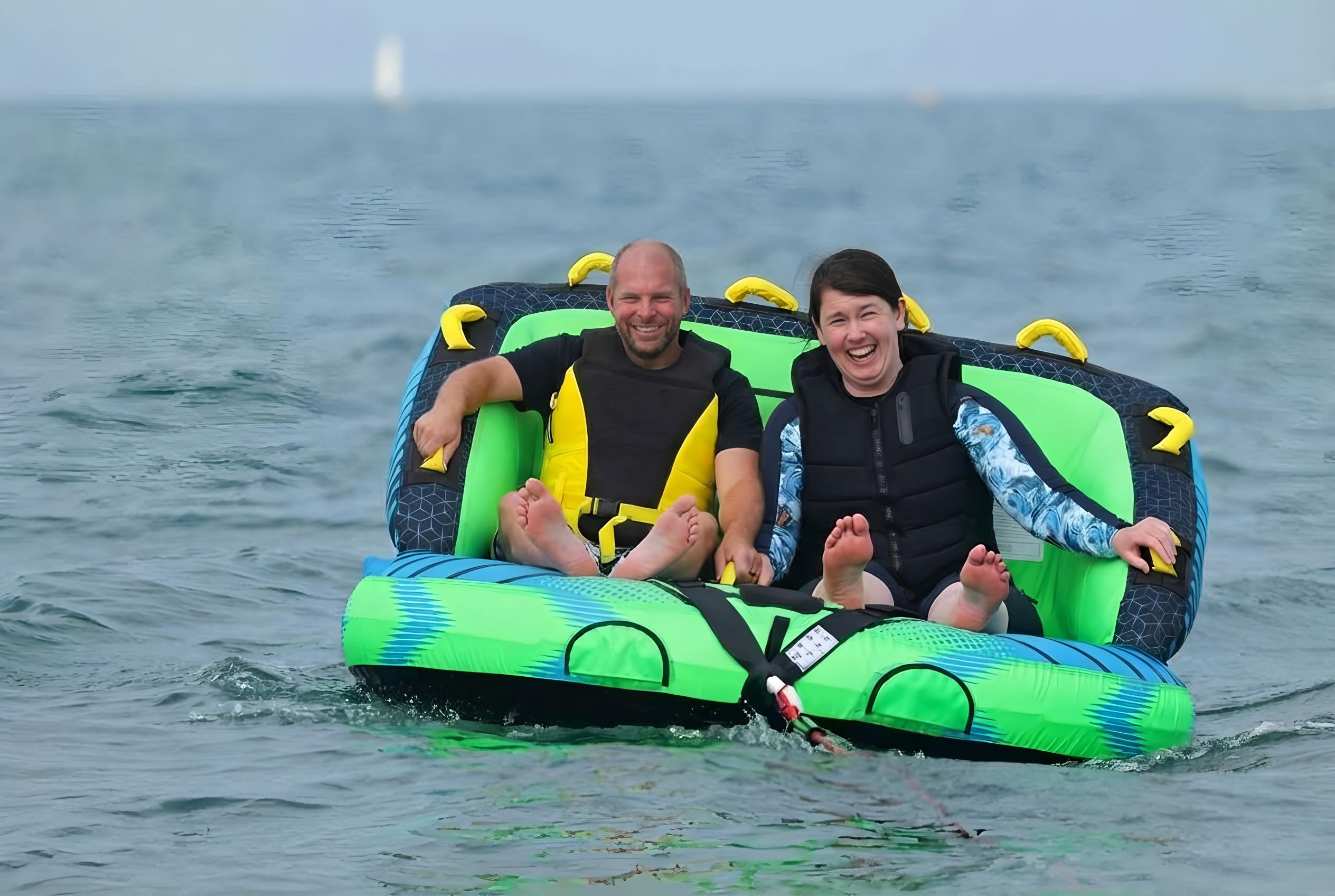 OST Outdoor 2–4 Rider Sofa-Style Towable Boat Tube