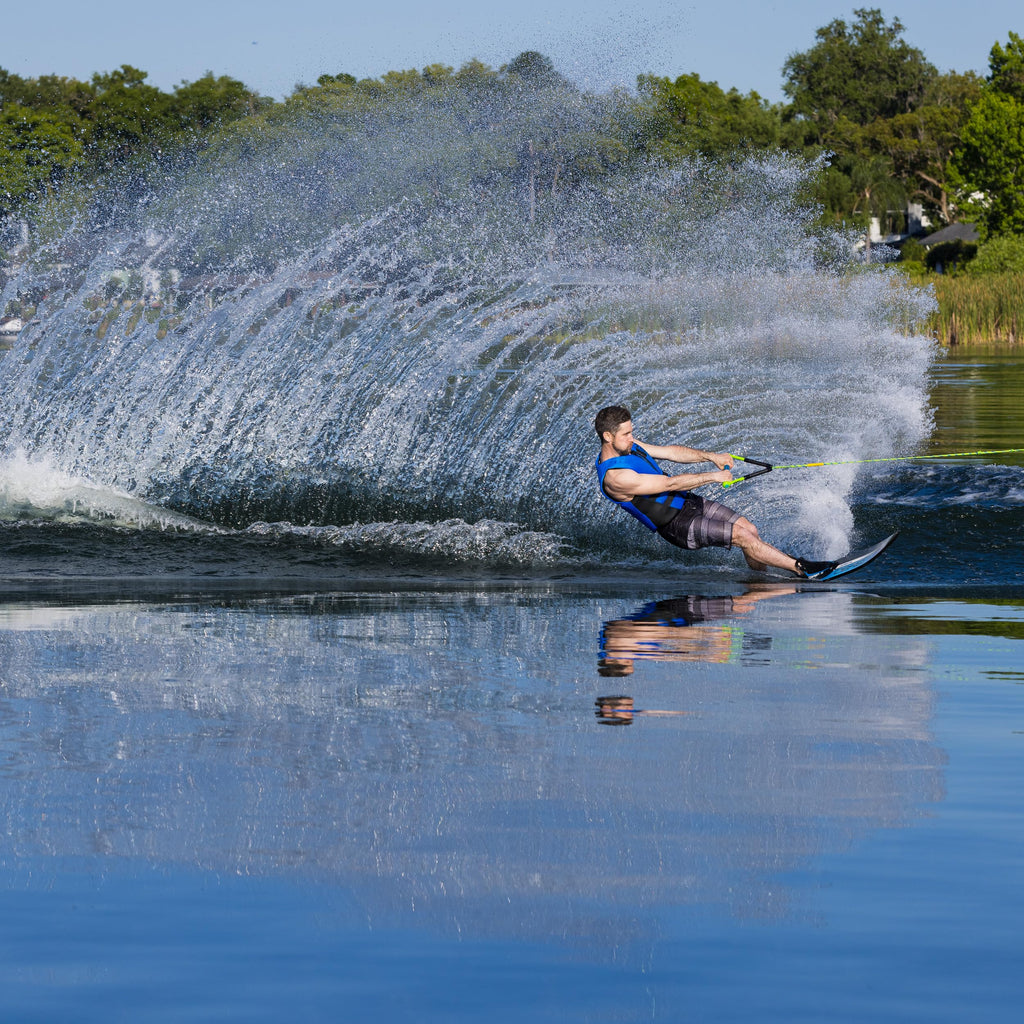 O'Brien Celebrity 68-Inch Combo Water Skis with X-7 Bindings
